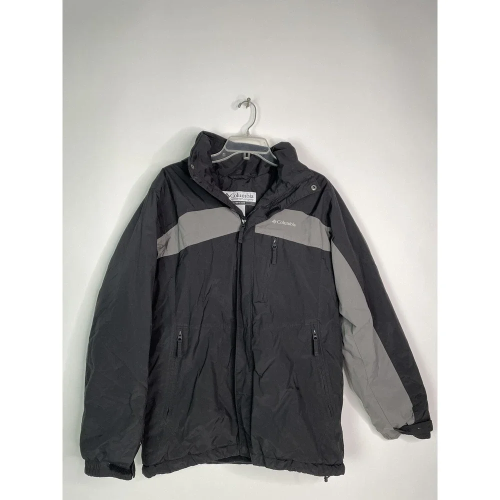 Columbia‎ Jacket Adult Med  Black/gray Outdoors Jacket Nice! Hooded